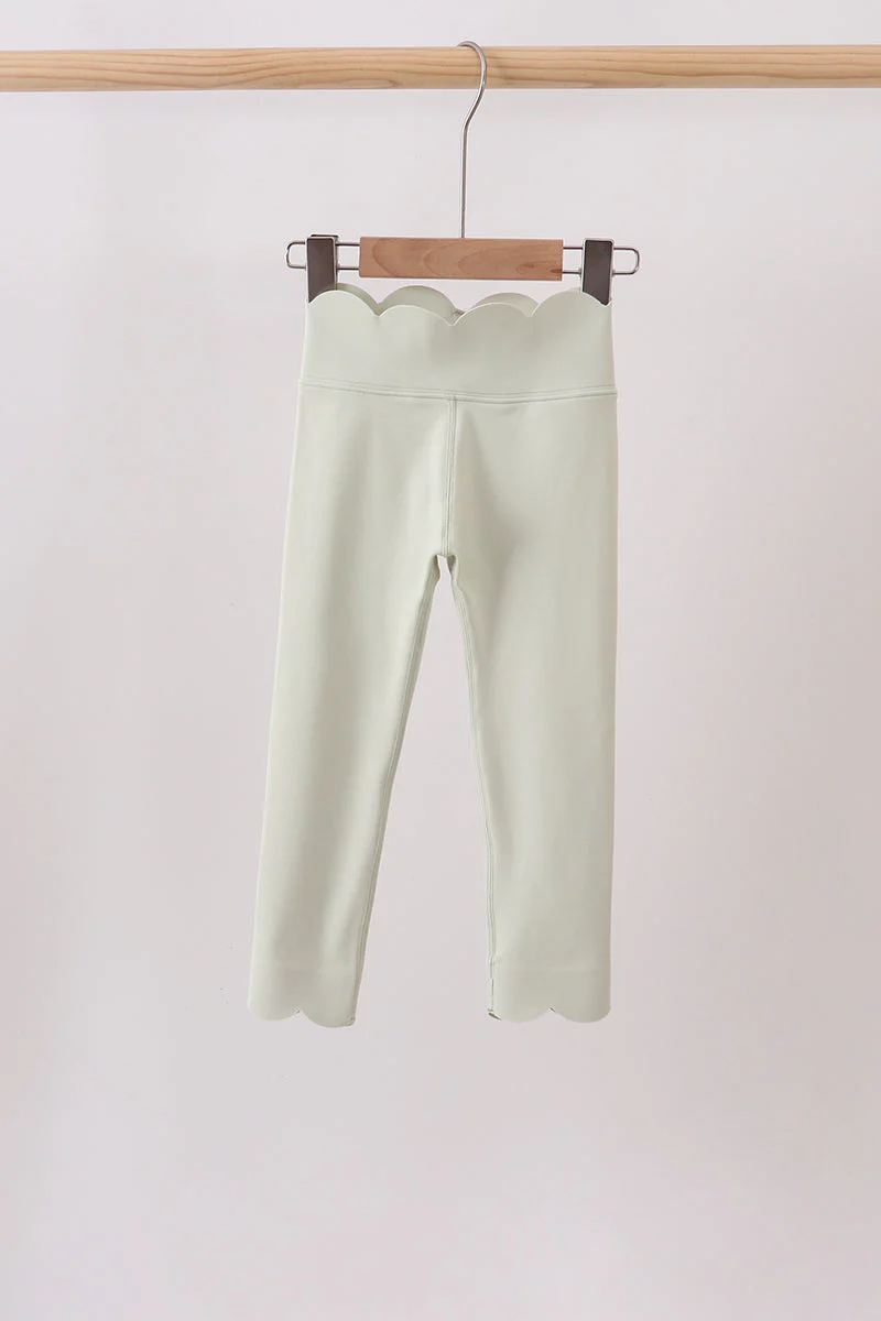 Green Scalloped Yoga Active Leggings