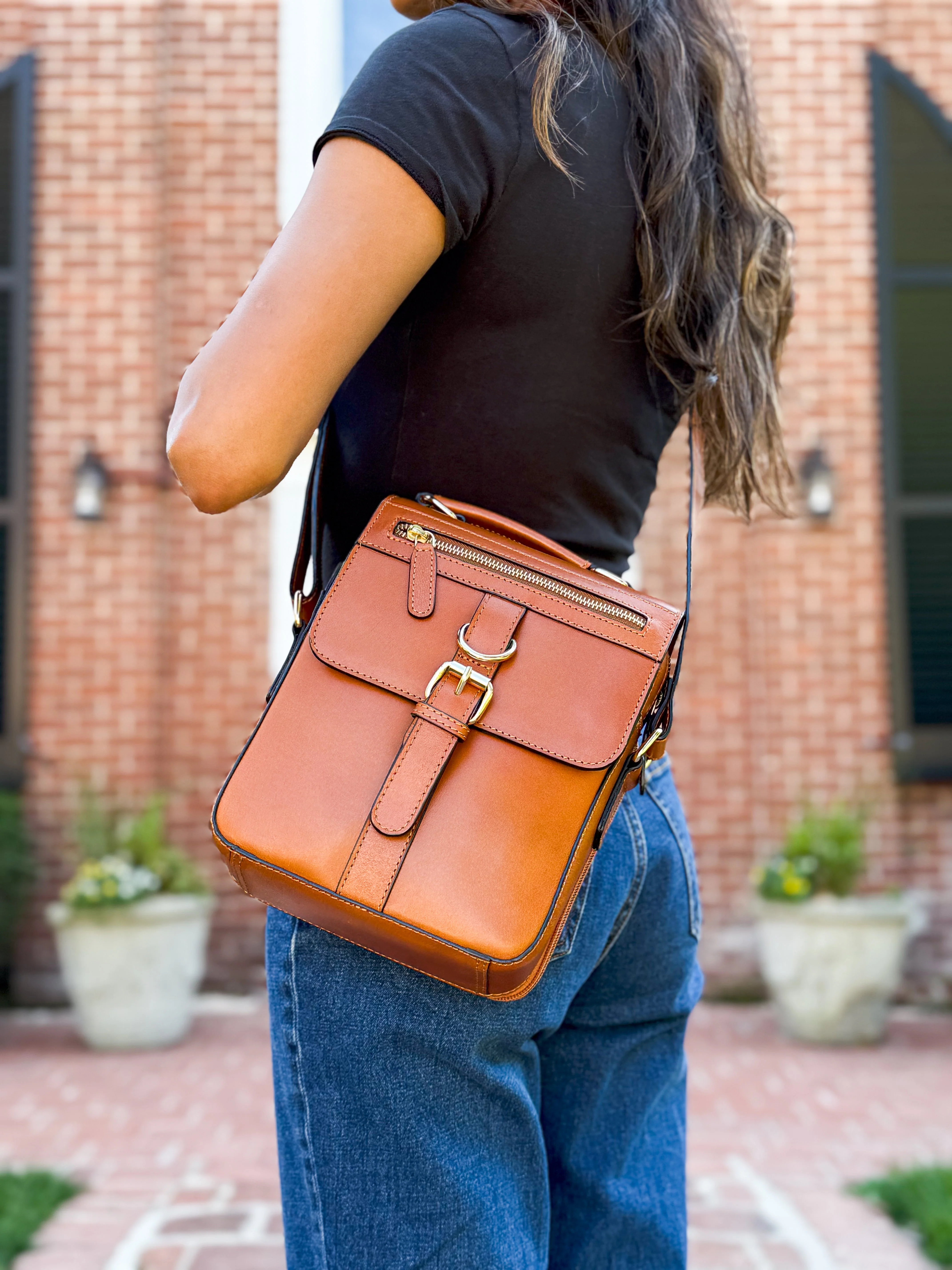 Smith & Wesson Vault Crossbody - Image 6