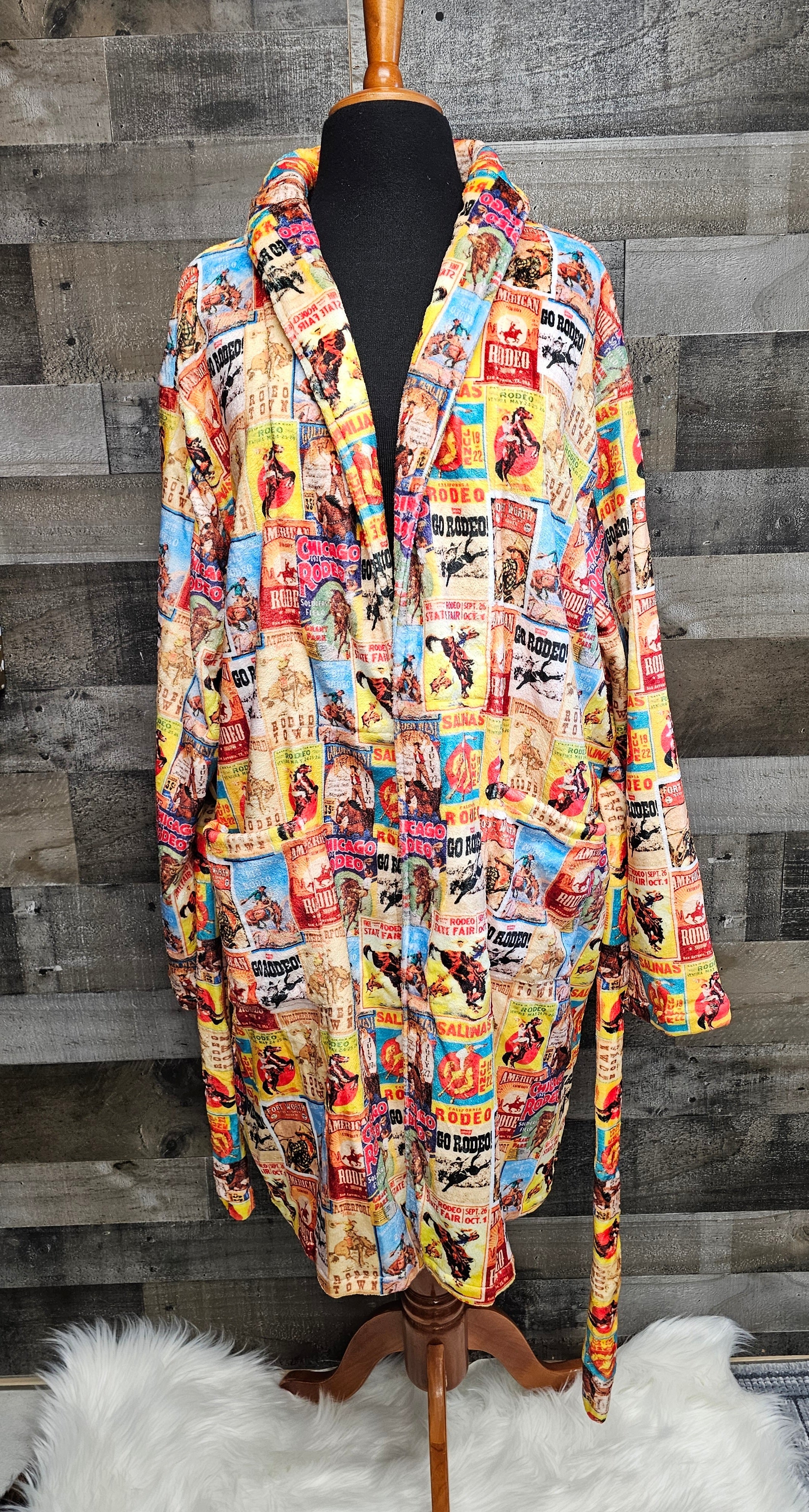 Vintage Rodeo Poster Women's Western Bath Robe - Image 2